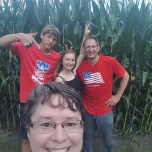 Meet your Posher, Angela